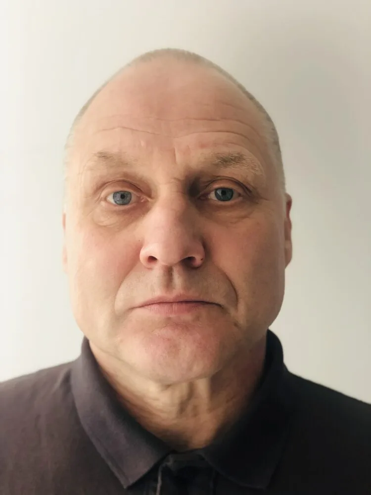 ********